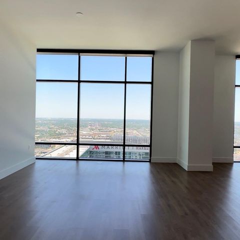 808 Crawford Street 4108, Houston, TX 77010