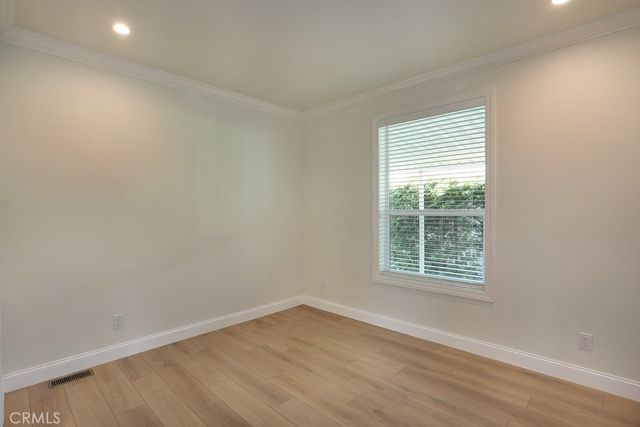 129 La Ronda, Tustin, CA 92780