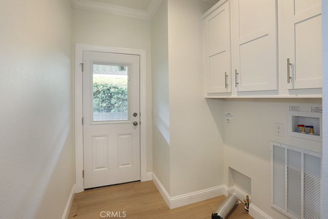 129 La Ronda, Tustin, CA 92780