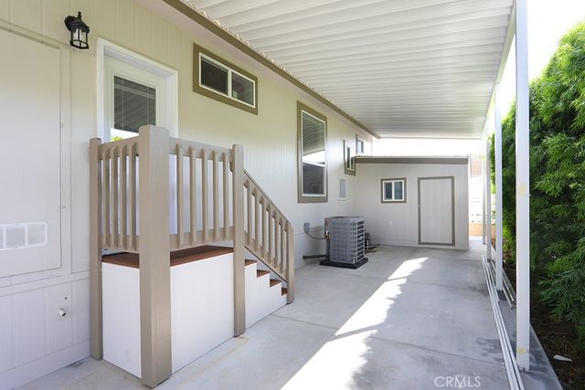 129 La Ronda, Tustin, CA 92780