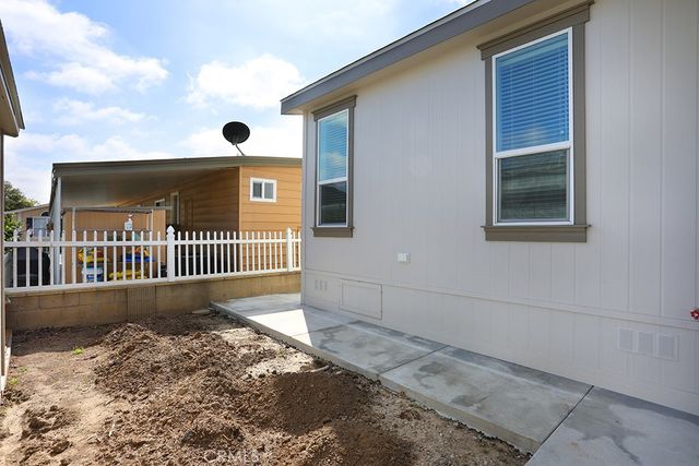 129 La Ronda, Tustin, CA 92780