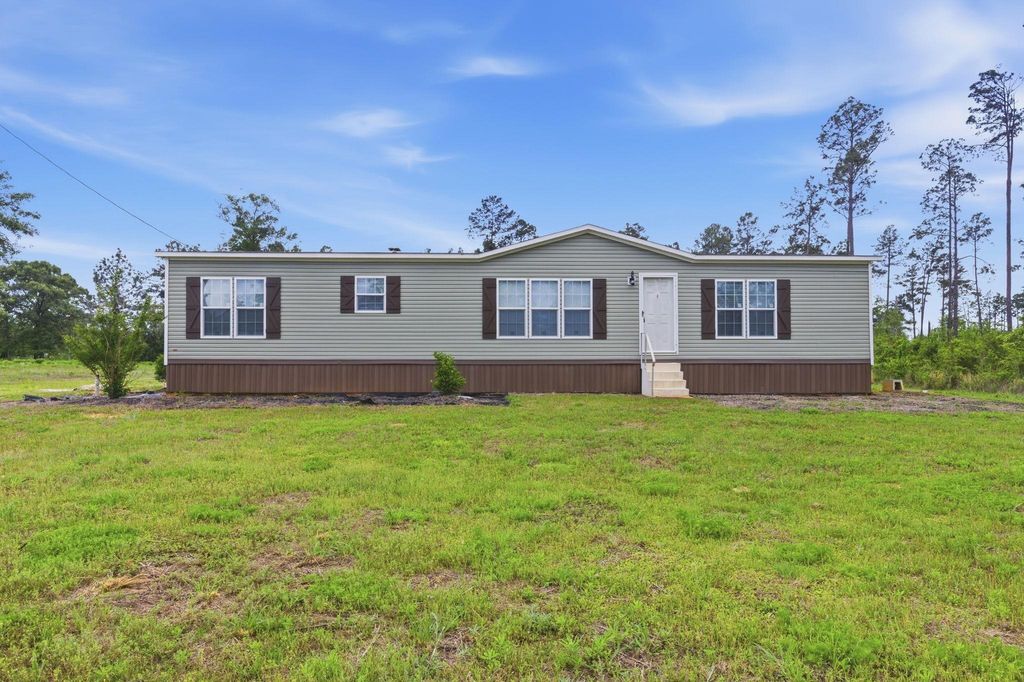 335 Storozyszyn, Deridder, LA 70634
