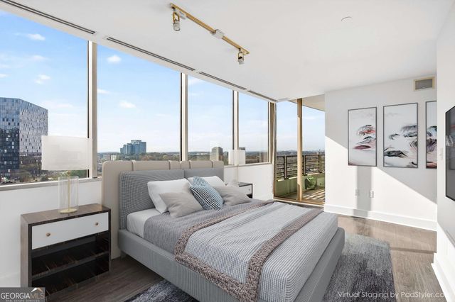 700 Park Regency Place NE 2104, Atlanta, GA 30326