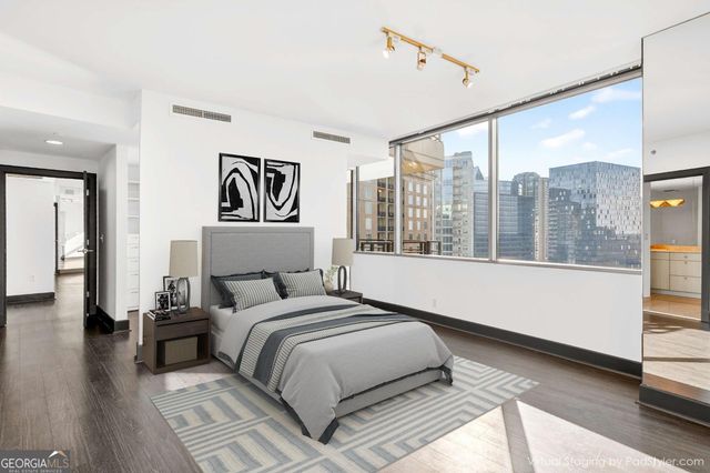 700 Park Regency Place NE 2104, Atlanta, GA 30326