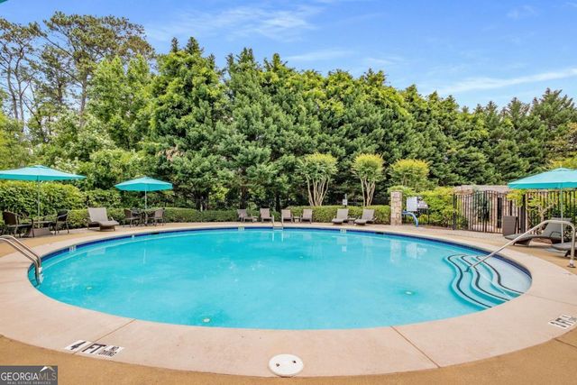 700 Park Regency Place NE 2104, Atlanta, GA 30326