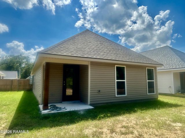 214 Camerons Cove Drive, Carencro, LA 70520