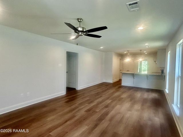 214 Camerons Cove Drive, Carencro, LA 70520