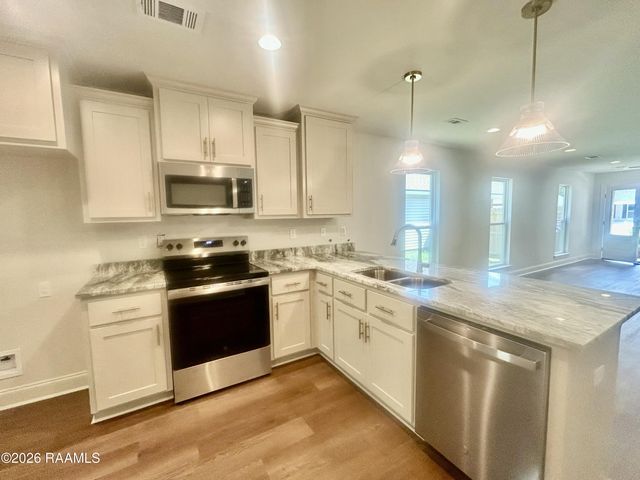 214 Camerons Cove Drive, Carencro, LA 70520