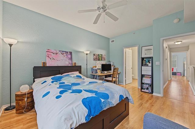 5214 HAMPTON BEACH PLACE 5214, Tampa, FL 33609