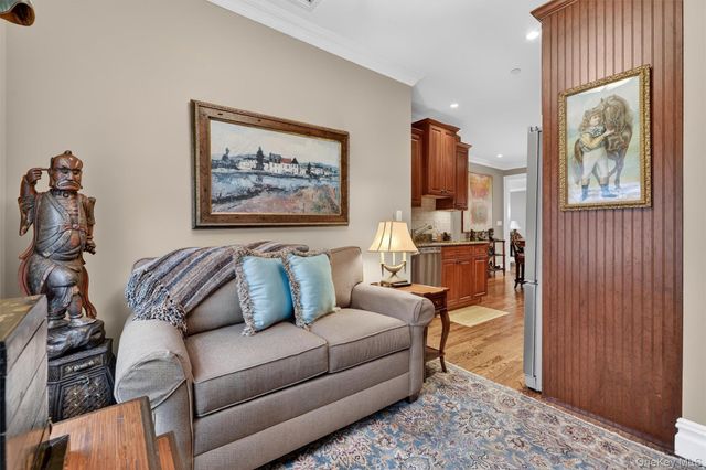 4205 Fred Ill Jr Court, Pearl River, NY 10965