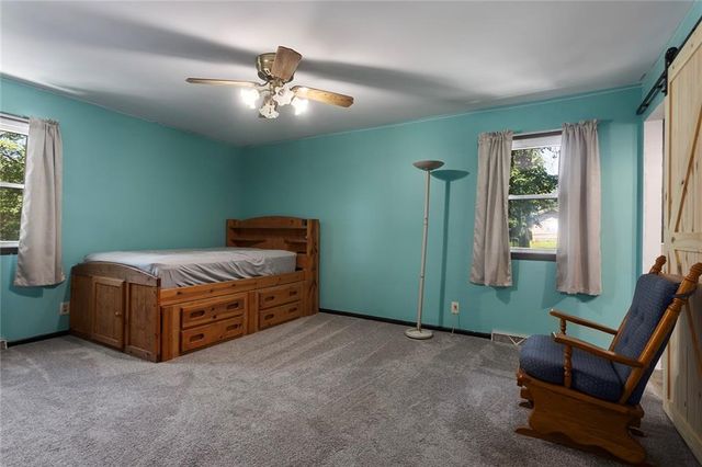 1228 Town And Country Lane, Plattsburg, MO 64477