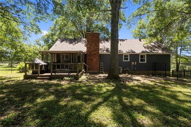 1228 Town And Country Lane, Plattsburg, MO 64477