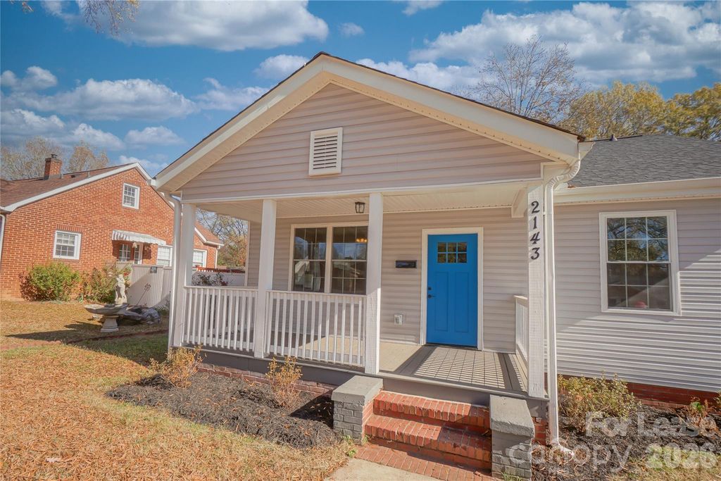 2143 Camp Greene Street, Charlotte, NC 28208