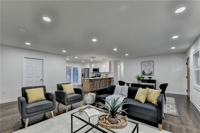 2137 Plantation Lane, Chamblee, GA 30341