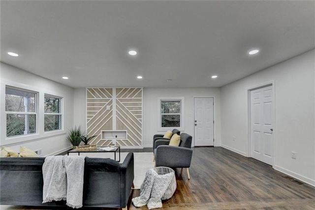 2137 Plantation Lane, Chamblee, GA 30341