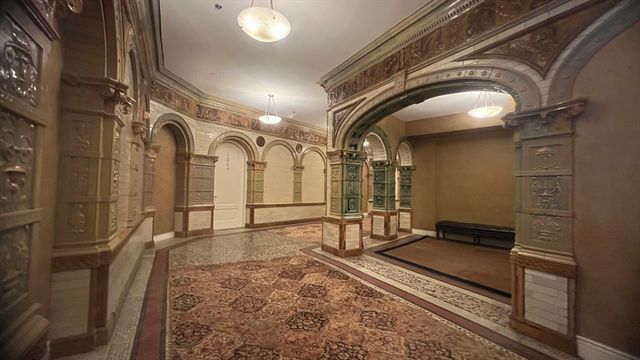 4 Charlesgate E 406, Boston, MA 02215