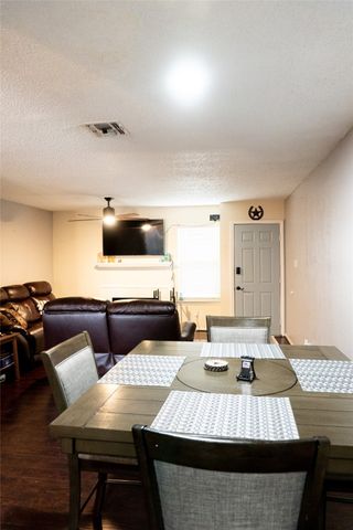 7409 Kingswood Drive, Fort Worth, TX 76133