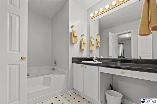 575 Moore Street, Lake City, SC 29560