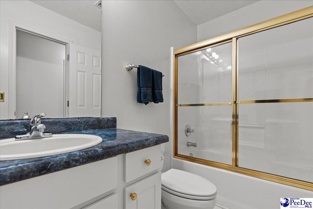 575 Moore Street, Lake City, SC 29560