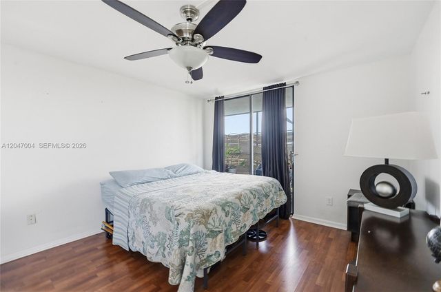 20840 San Simeon Way 609, Miami, FL 33179