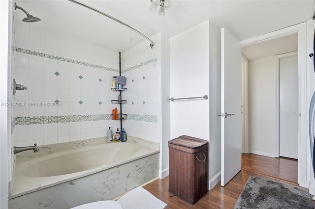 20840 San Simeon Way 609, Miami, FL 33179