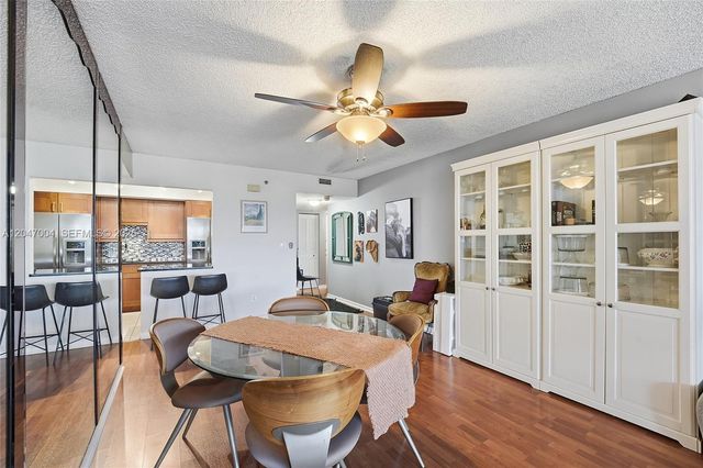 20840 San Simeon Way 609, Miami, FL 33179