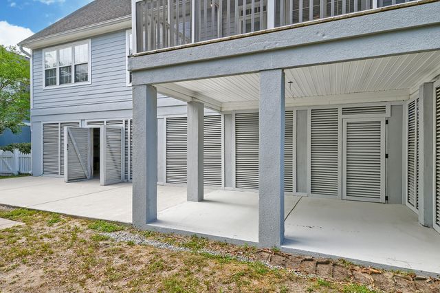 2660 Magnolia Woods Drive, Mount Pleasant, SC 29464
