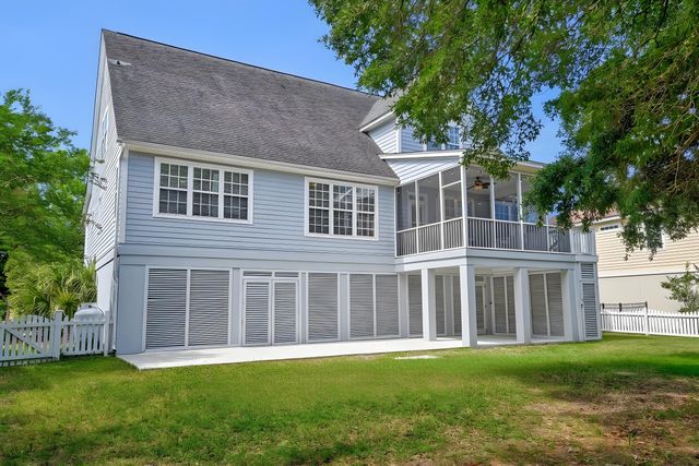2660 Magnolia Woods Drive, Mount Pleasant, SC 29464