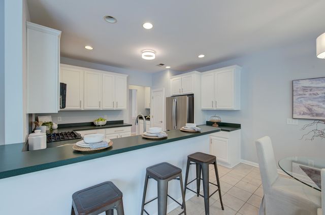 2660 Magnolia Woods Drive, Mount Pleasant, SC 29464