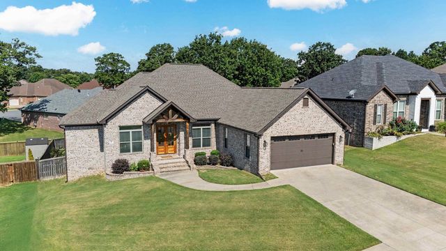 9409 Cliffside Drive, Sherwood, AR 72120