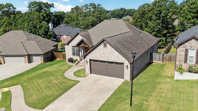9409 Cliffside Drive, Sherwood, AR 72120