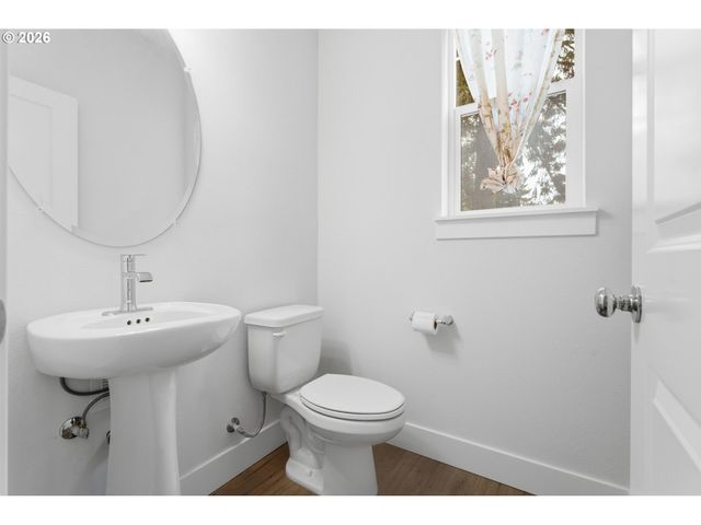 14476 Sw 165TH Ave, Tigard, OR 97224