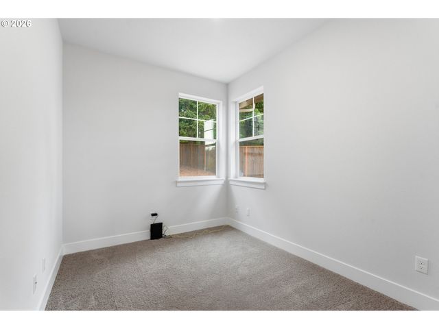 14476 Sw 165TH Ave, Tigard, OR 97224