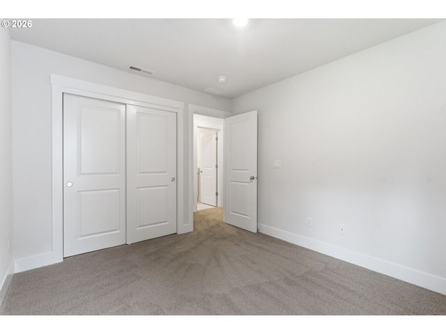 14476 Sw 165TH Ave, Tigard, OR 97224