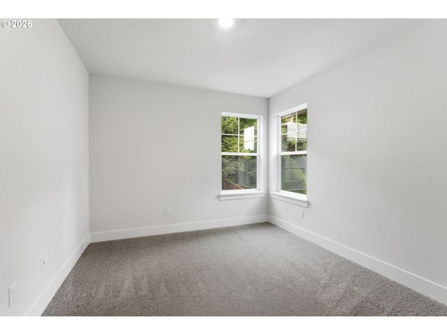 14476 Sw 165TH Ave, Tigard, OR 97224