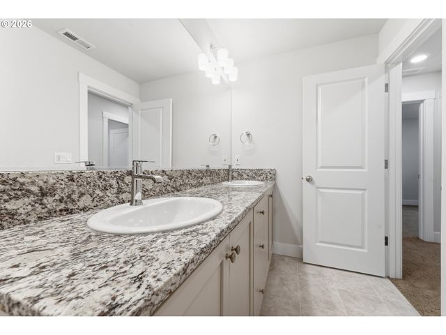 14476 Sw 165TH Ave, Tigard, OR 97224