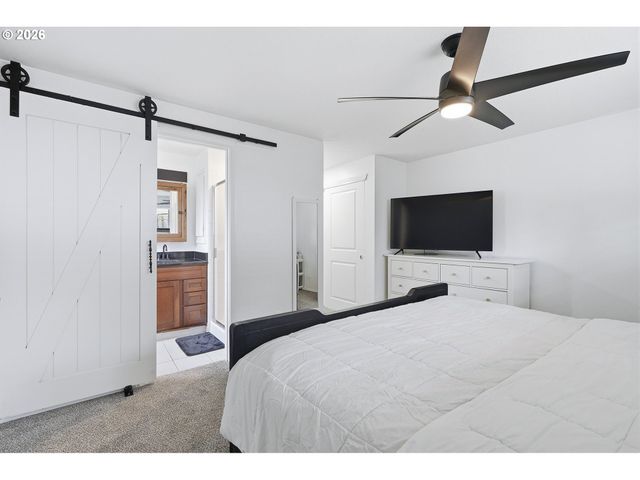 16070 Sw THERESA Ct, Beaverton, OR 97007