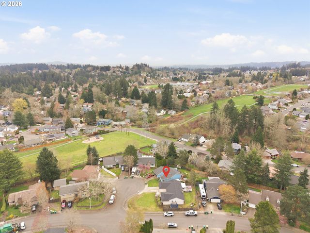 16070 Sw THERESA Ct, Beaverton, OR 97007