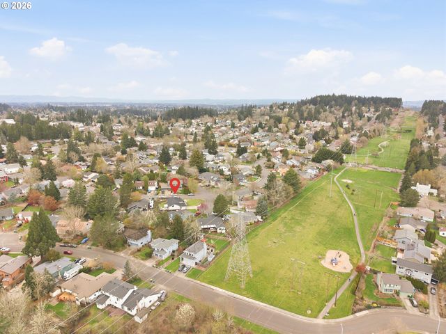 16070 Sw THERESA Ct, Beaverton, OR 97007