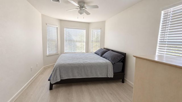 1300 Lauretta Wood DR, Cedar Park, TX 78613