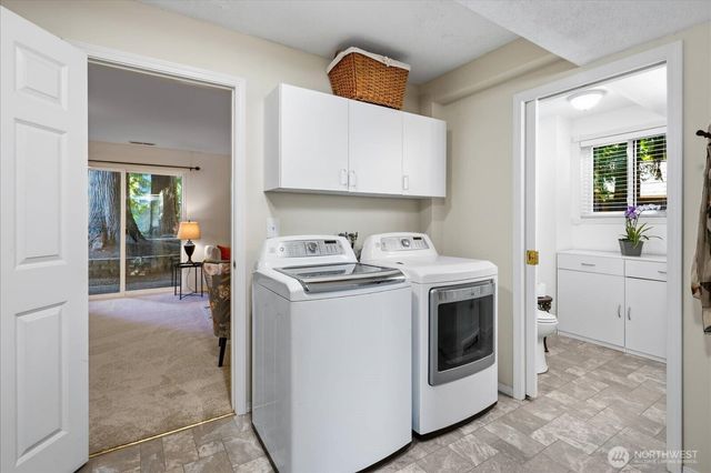 22414 NE 12th Court, Sammamish, WA 98074