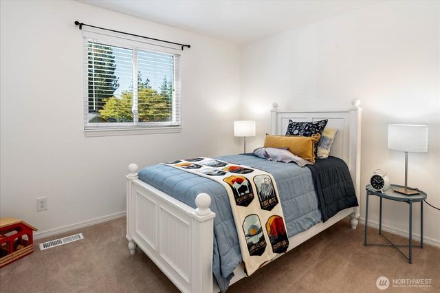 22414 NE 12th Court, Sammamish, WA 98074