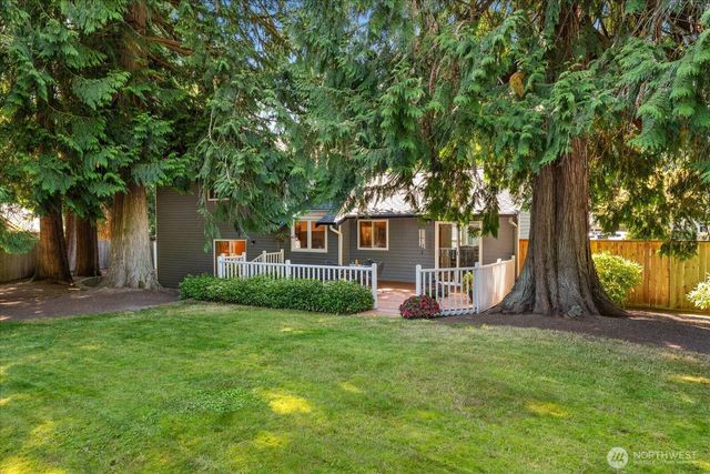 22414 NE 12th Court, Sammamish, WA 98074