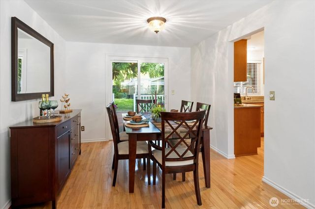 22414 NE 12th Court, Sammamish, WA 98074