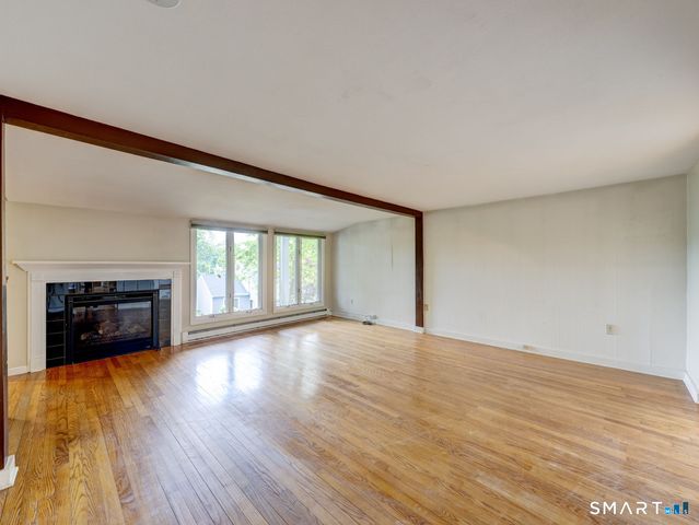 120 Highland Avenue, Branford, CT 06405