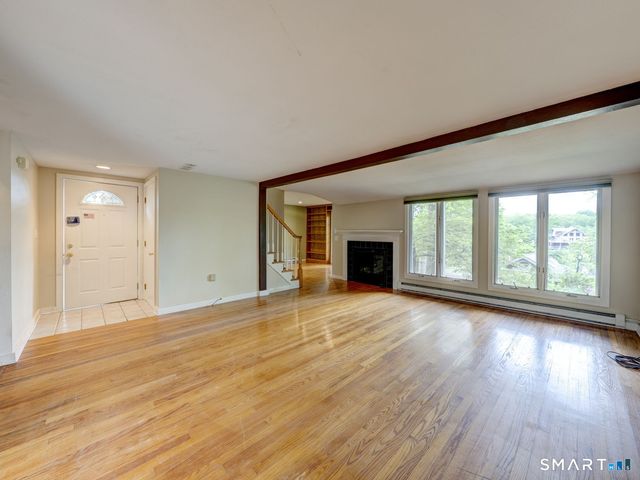 120 Highland Avenue, Branford, CT 06405