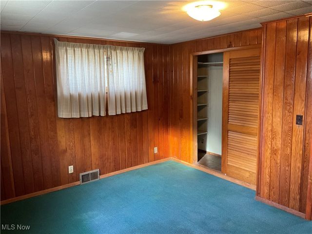 2824 S Meridian Road, Youngstown, OH 44511