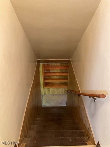 2824 S Meridian Road, Youngstown, OH 44511