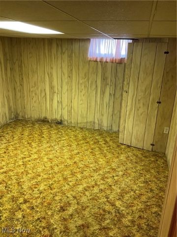 2824 S Meridian Road, Youngstown, OH 44511