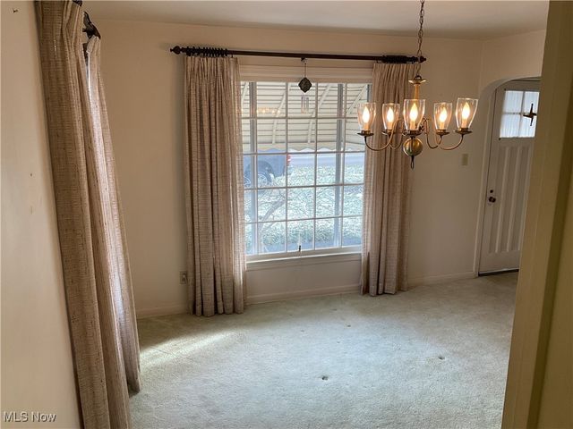 2824 S Meridian Road, Youngstown, OH 44511